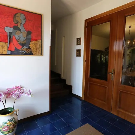 Villamariascauri Bed & Breakfast *